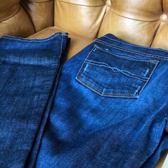 Lucky Brand Jeans! Size 4/27 Good condition! - Picture 2 of 5
